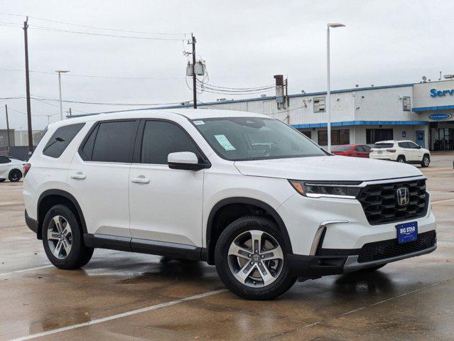 new 2025 Honda Pilot car, priced at $41,550