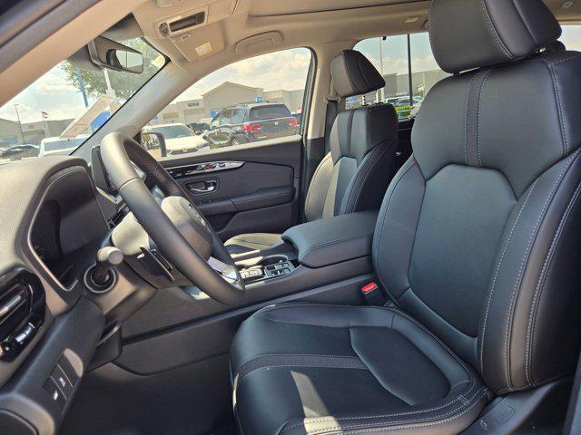 new 2025 Honda Pilot car, priced at $48,375