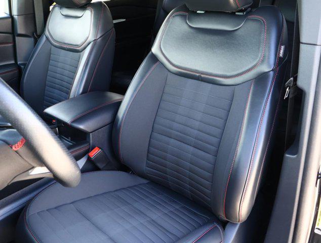 used 2025 Ford Explorer car, priced at $39,899