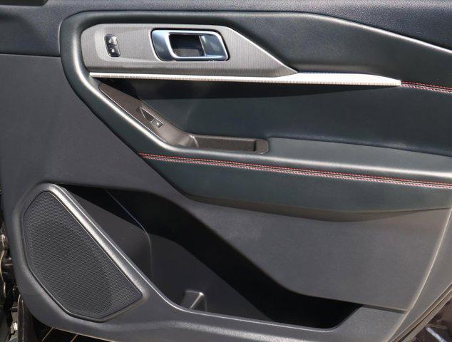 used 2025 Ford Explorer car, priced at $39,899