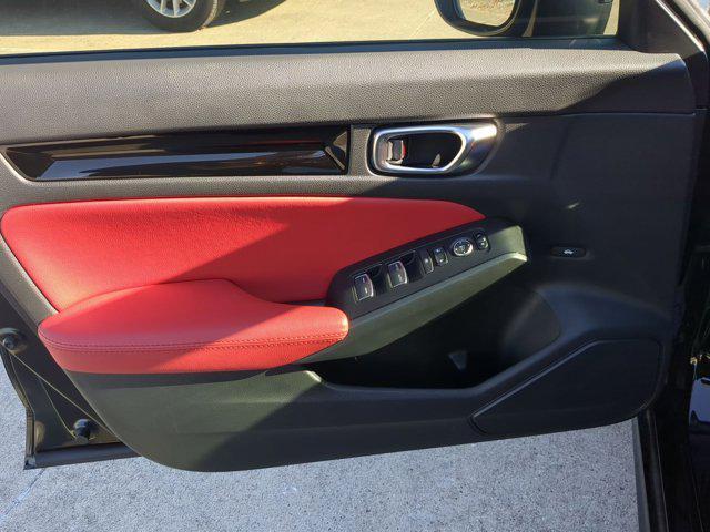 used 2025 Honda Civic Hybrid car, priced at $28,550