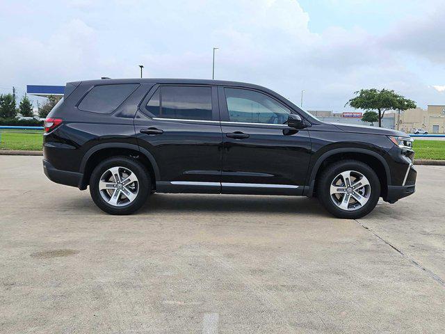 new 2025 Honda Pilot car, priced at $41,825