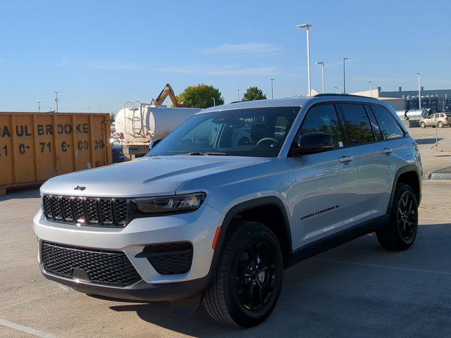 used 2024 Jeep Grand Cherokee car, priced at $29,500
