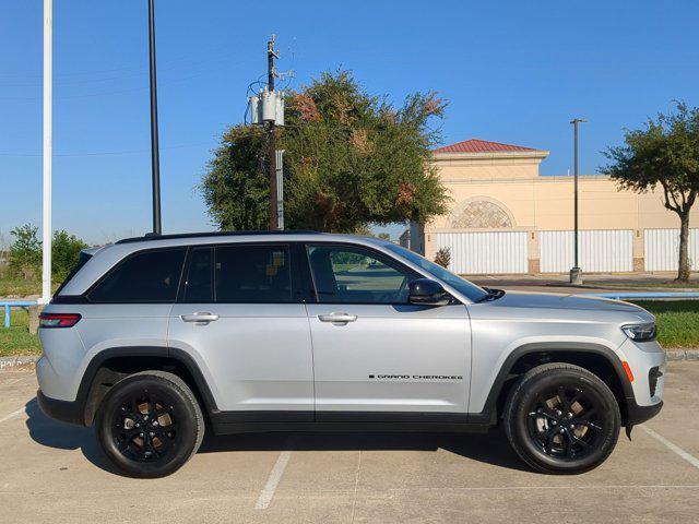 used 2024 Jeep Grand Cherokee car, priced at $29,500