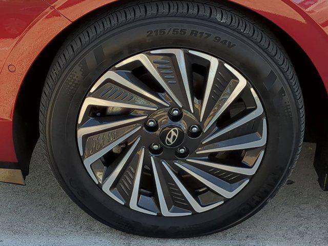 used 2024 Hyundai Sonata Hybrid car, priced at $28,500