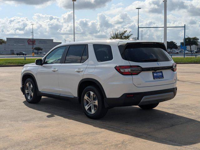 new 2025 Honda Pilot car, priced at $44,380