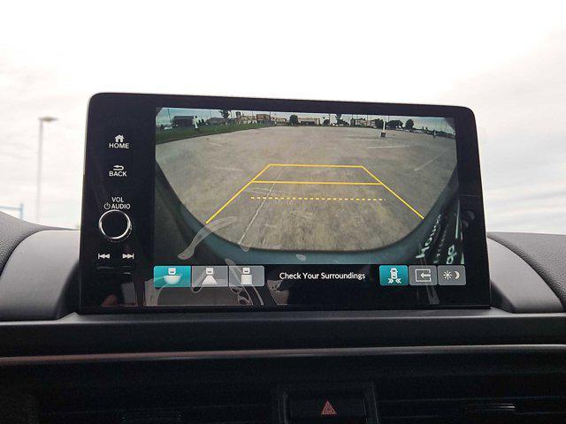 new 2025 Honda Pilot car, priced at $44,380