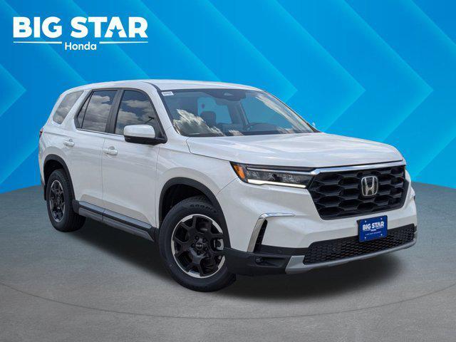new 2025 Honda Pilot car, priced at $45,805
