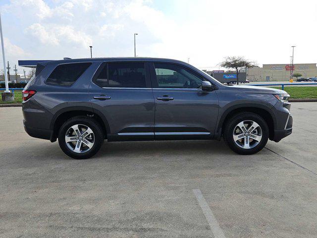 new 2025 Honda Pilot car, priced at $41,825
