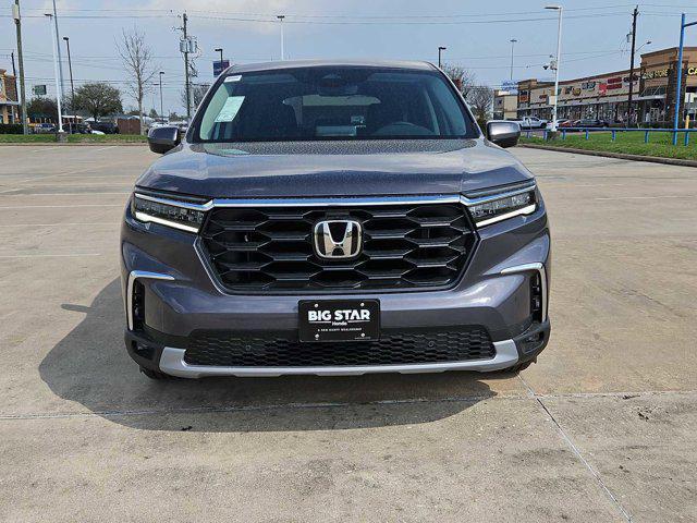 new 2025 Honda Pilot car, priced at $41,825