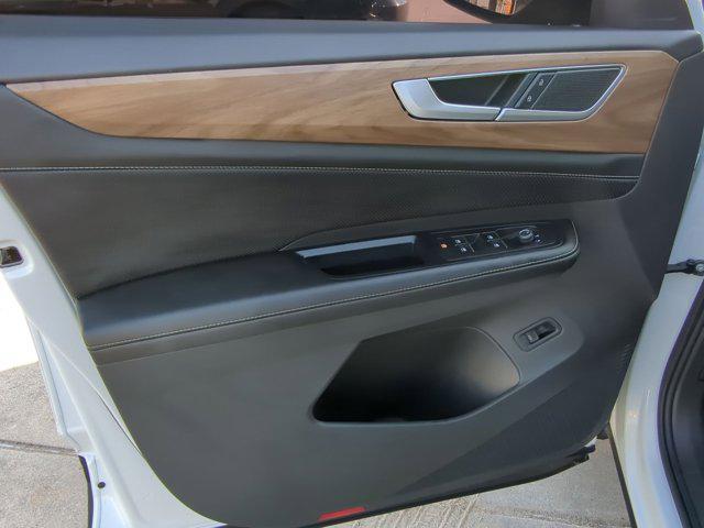 used 2024 Volkswagen Atlas car, priced at $30,000