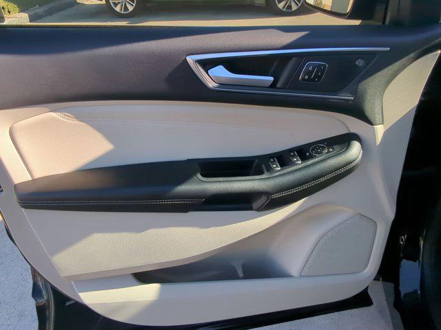 used 2024 Ford Edge car, priced at $26,500