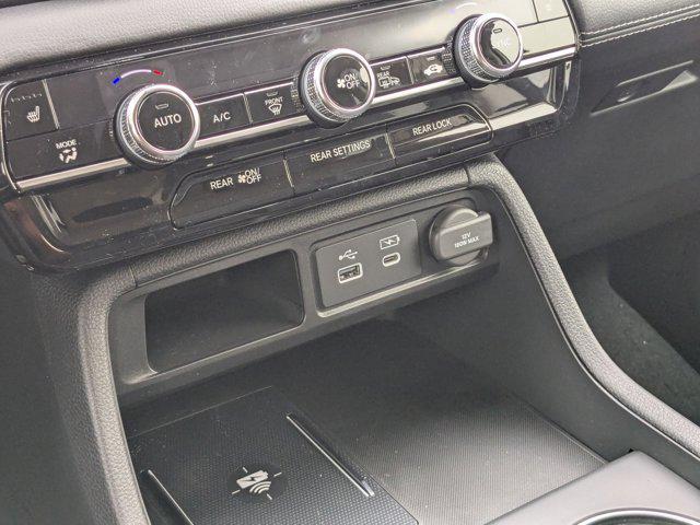 new 2025 Honda Pilot car, priced at $44,905