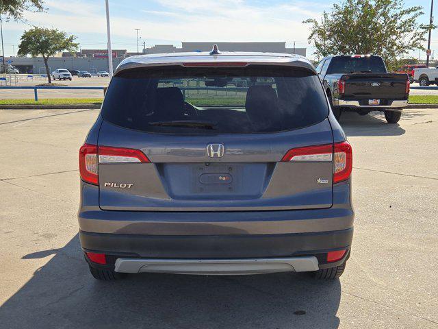 used 2021 Honda Pilot car, priced at $23,000