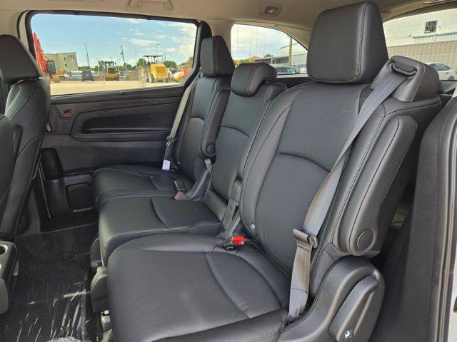 new 2026 Honda Odyssey car, priced at $42,045