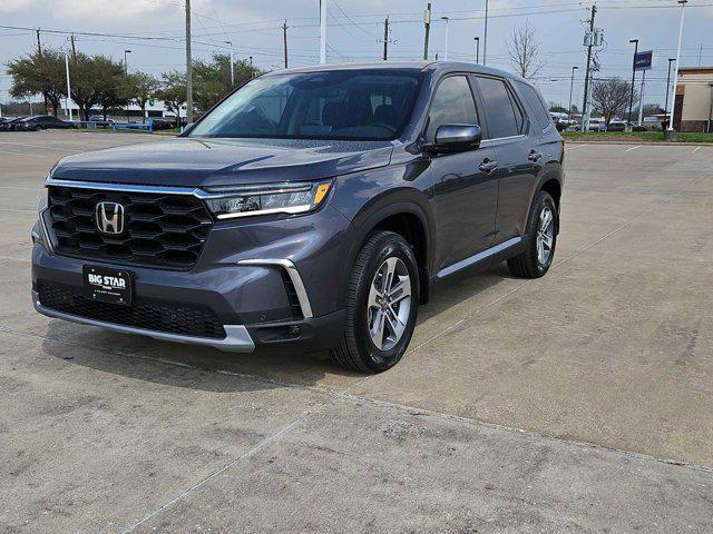 new 2025 Honda Pilot car, priced at $41,825