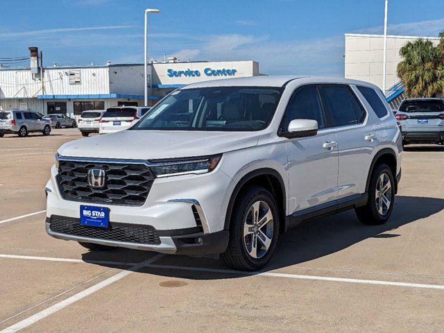 new 2025 Honda Pilot car, priced at $45,750