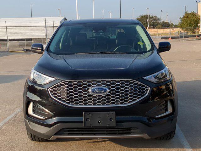 used 2023 Ford Edge car, priced at $20,000