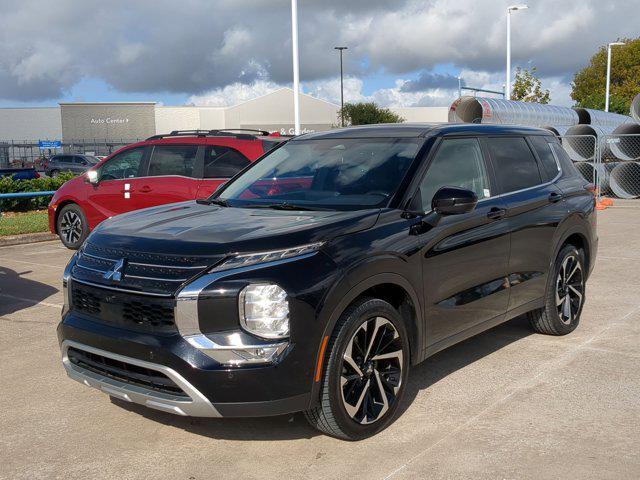 used 2024 Mitsubishi Outlander car, priced at $21,500