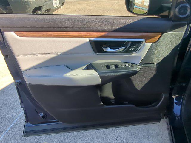 used 2017 Honda CR-V car, priced at $17,967