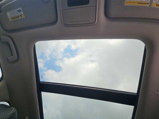 new 2025 Honda Pilot car, priced at $45,885