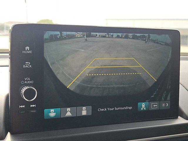 new 2025 Honda Pilot car, priced at $45,885