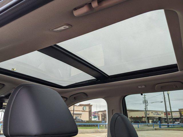 new 2025 Honda Pilot car, priced at $50,830