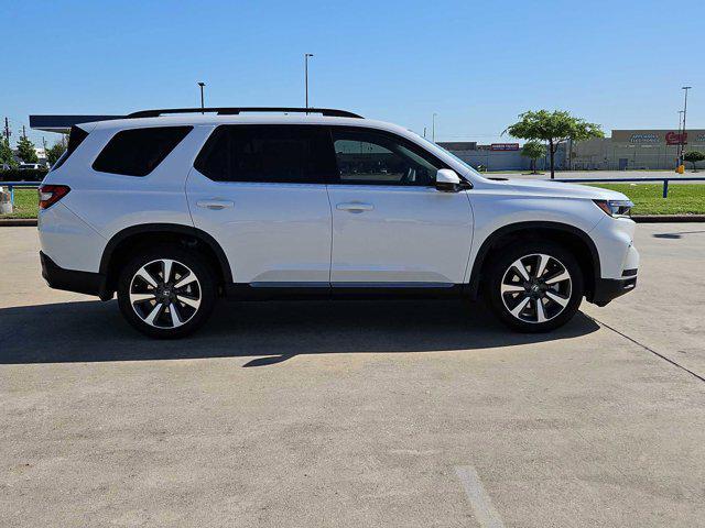 new 2025 Honda Pilot car, priced at $50,830