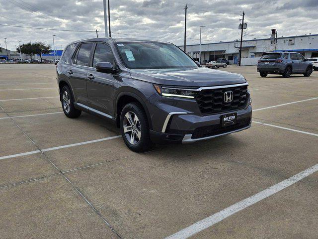 new 2025 Honda Pilot car, priced at $41,095