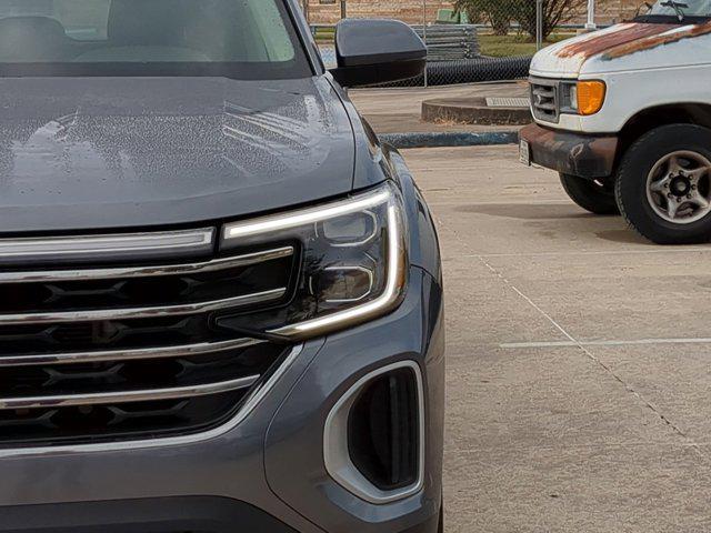 used 2024 Volkswagen Atlas car, priced at $28,500