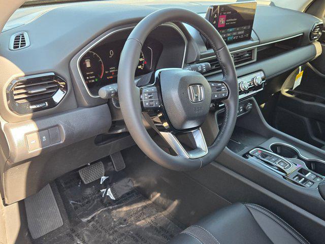 new 2025 Honda Pilot car, priced at $46,795