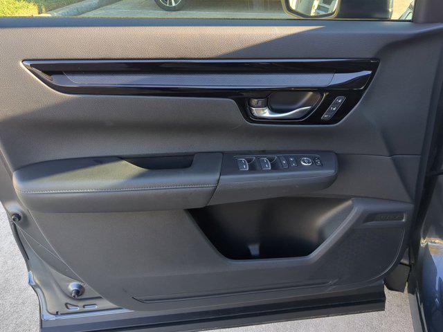 used 2025 Honda CR-V car, priced at $33,838