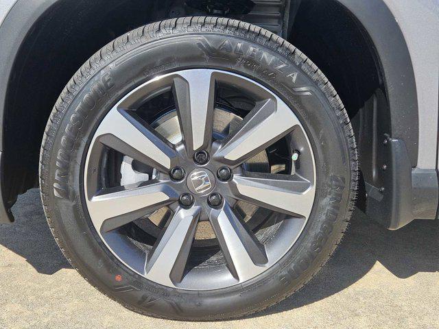 new 2025 Honda Pilot car, priced at $46,950