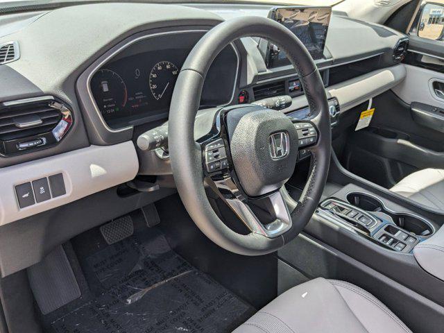 new 2025 Honda Pilot car, priced at $46,950