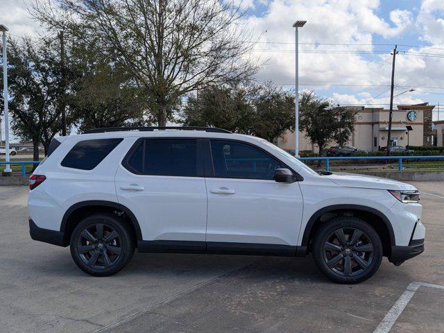 new 2025 Honda Pilot car, priced at $40,187
