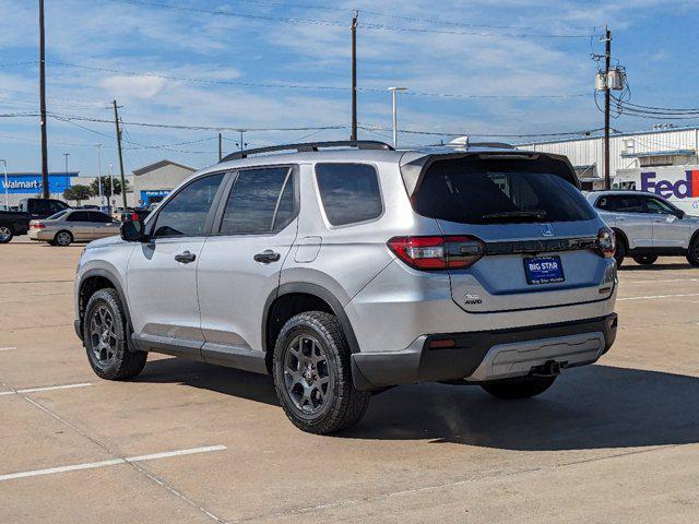 new 2025 Honda Pilot car, priced at $47,795