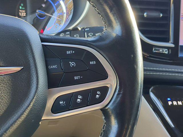 used 2021 Chrysler Pacifica Hybrid car, priced at $21,500