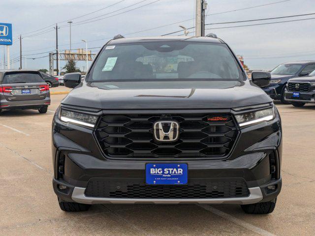 new 2025 Honda Pilot car, priced at $47,795