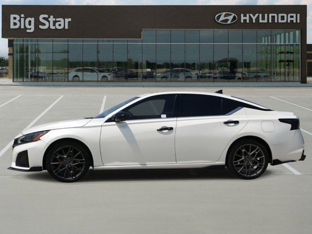 used 2023 Nissan Altima car, priced at $26,000