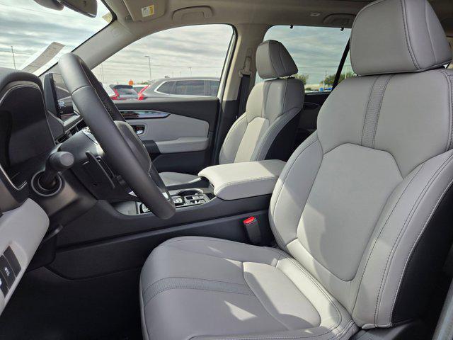 new 2025 Honda Pilot car, priced at $48,280