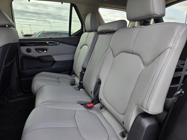 new 2025 Honda Pilot car, priced at $48,280