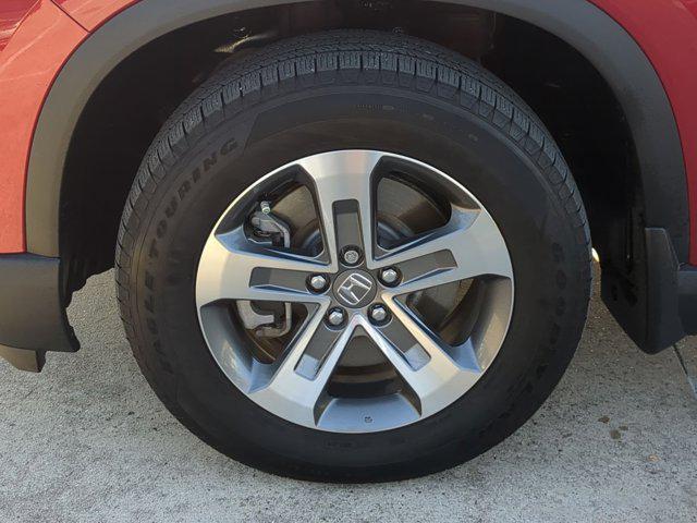 used 2025 Honda Pilot car, priced at $38,991