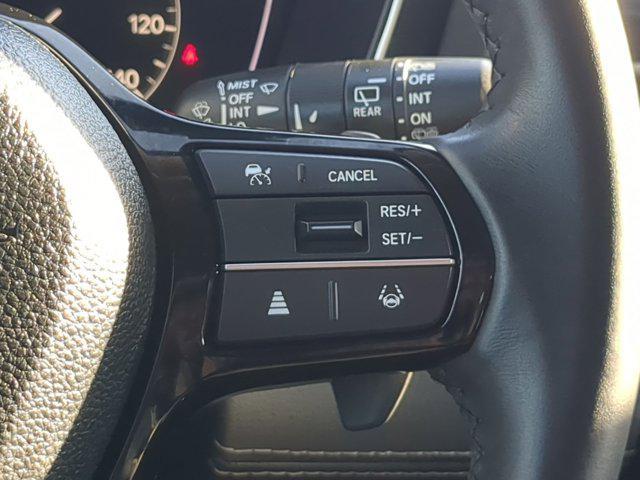 used 2025 Honda Pilot car, priced at $38,991