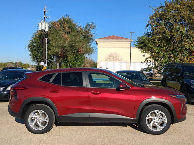 used 2024 Chevrolet Trax car, priced at $19,000