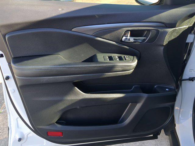 used 2022 Honda Pilot car, priced at $28,500