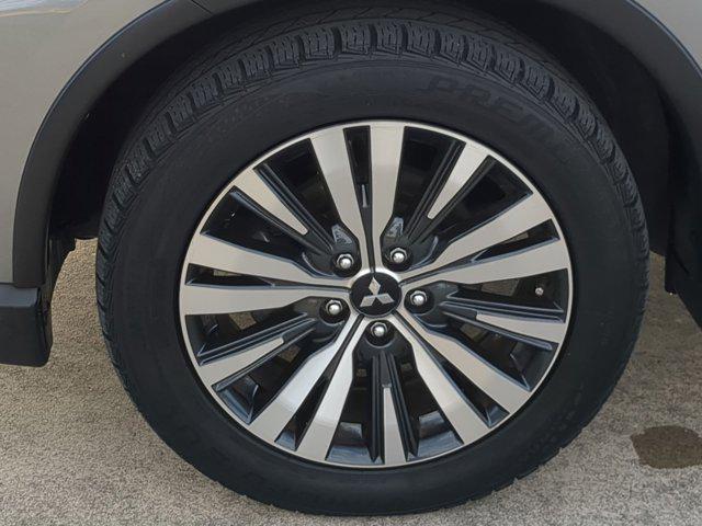 used 2020 Mitsubishi Outlander car, priced at $18,881