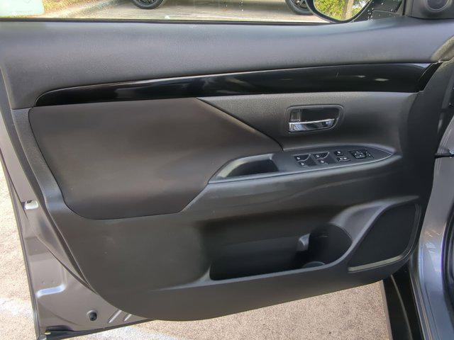 used 2020 Mitsubishi Outlander car, priced at $18,881