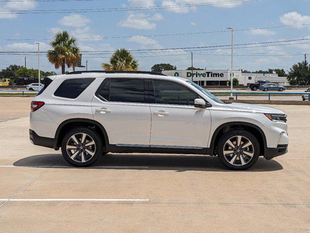 new 2025 Honda Pilot car, priced at $47,450