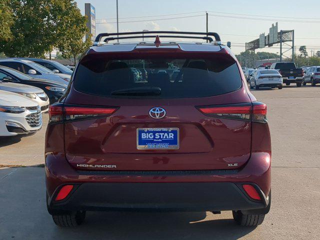 used 2022 Toyota Highlander car, priced at $30,300