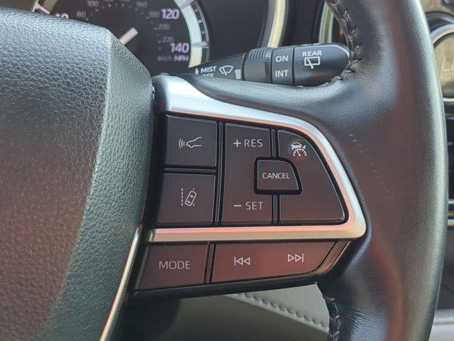 used 2022 Toyota Highlander car, priced at $30,300